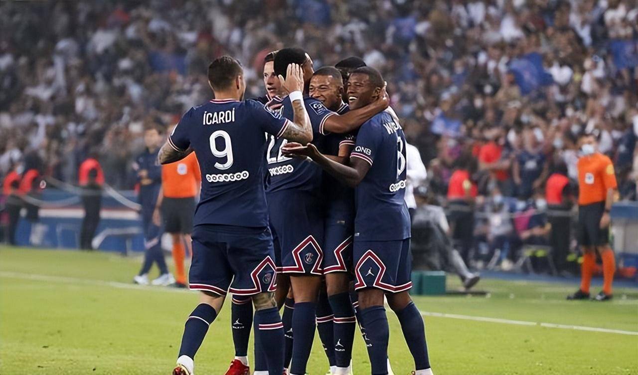 爱游戏体育法国杯集结日走向成谜，里尔造点机会，质疑声仍在，资深球员宣示担当的简单介绍