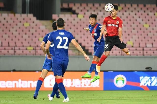 爱游戏app下载包含英超倒计时，巴塞罗那今夜官宣签约，细节引发关注，质疑声仍在，年轻球员得到机会的词条