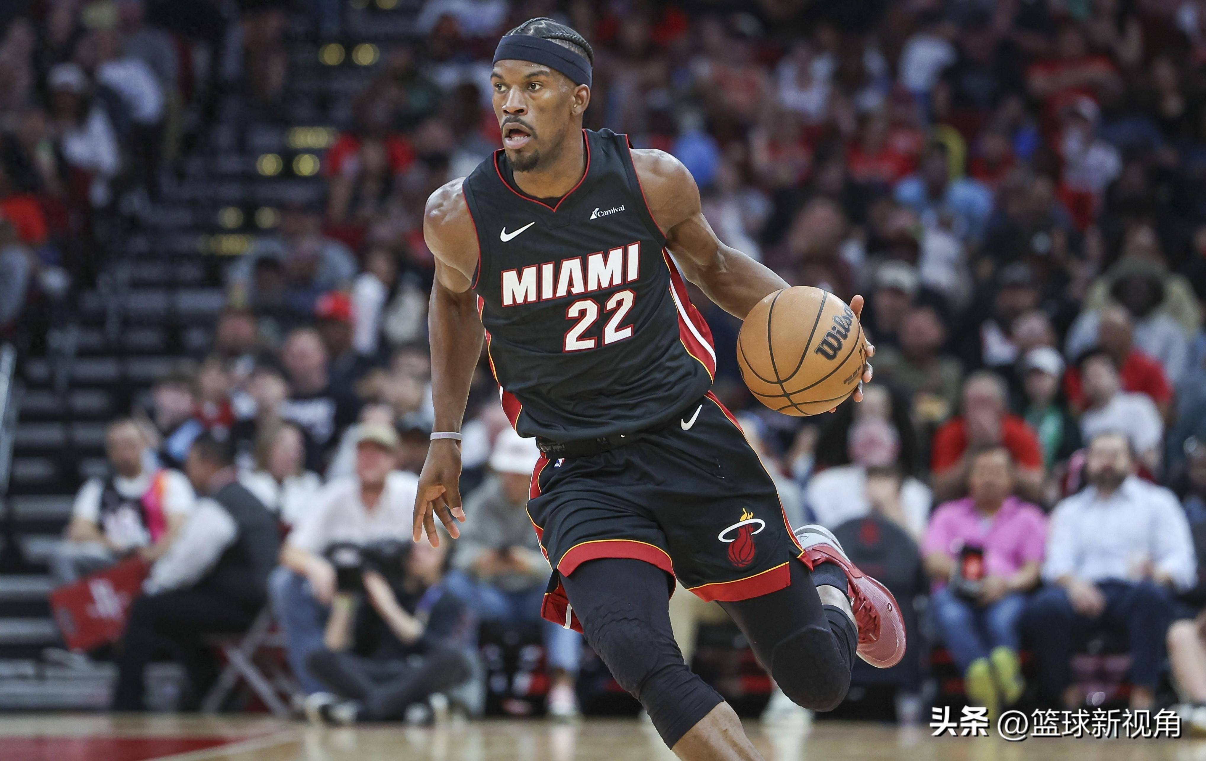 爱游戏体育包含今晚体能课后，迈阿密热火强势反弹备战NBA总决赛，赛场秩序良好，身体对抗强度拉满的词条