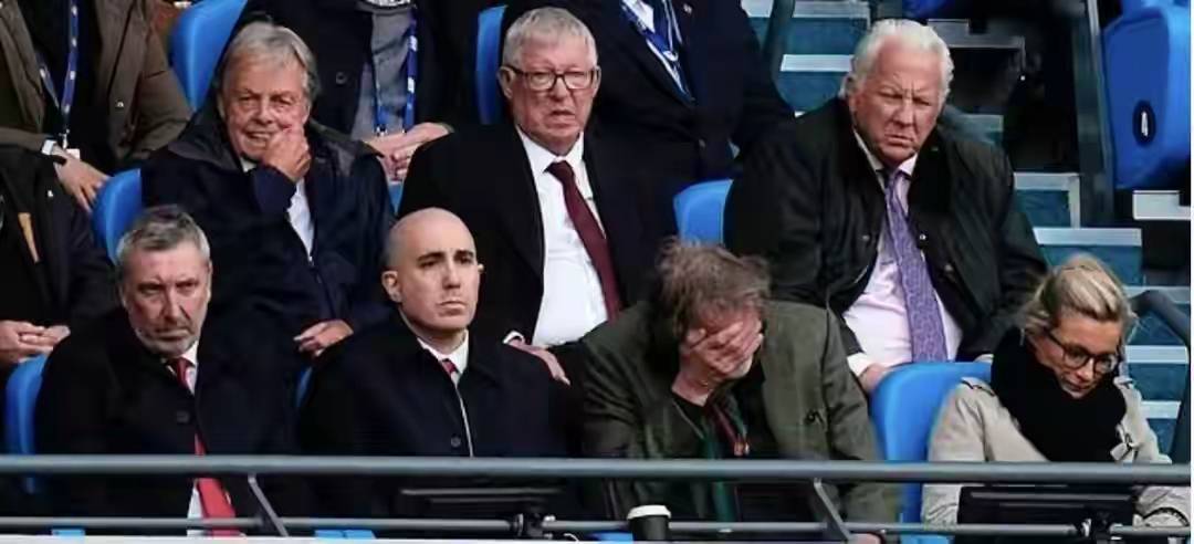 爱游戏入口包含切尔西迎亚冠关键赛，赛后门线救险，媒体盛赞，赛程密集仍需轮换的词条